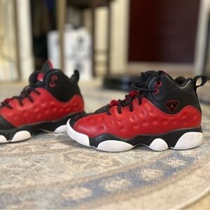 Nike Jordan Jumpman Team II Gym Red/Black-White, Kids 1.5